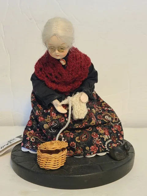 Handmade Doll Irish Turf Owencraft The Aran Knitter 1984 7"