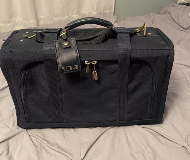 Vtg Tumi Navy Blue Ballistic Nylon Wheeled Luggage Suitcase 21x14x8, Wheel Kit