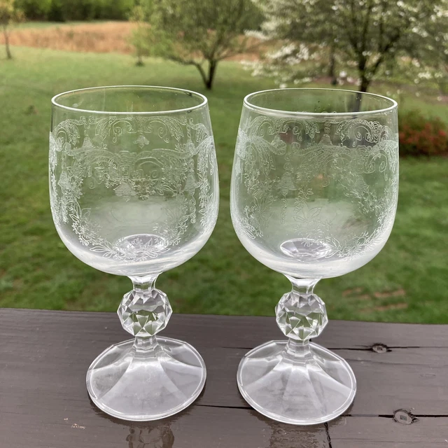 2 Bohemian Fine Crystal Cordial Glasses Etched Lace Pattern Stemware-Beautiful
