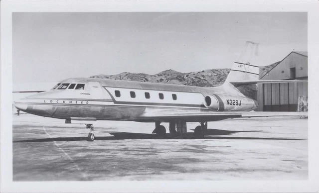1962 PHOTO OF Lockheed L1329 JetStar Aircraft N329J on Desert Test Ramp ...