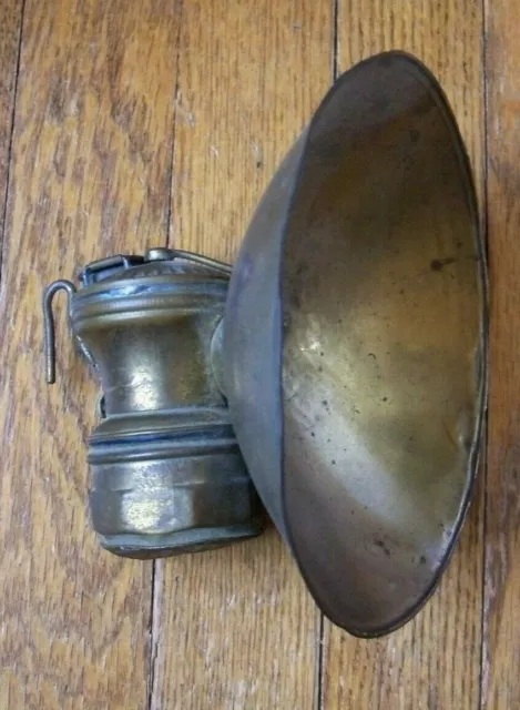 Antique/ Vintage Auto Lite Universal Lamp Co. Carbide Coal Miner's Lantern
