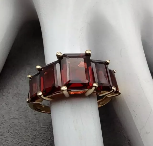 Estate 14K Yellow Gold 5.18ctw Emerald Cut Graduated Garnet Ring Sz 9.75 QVC 3