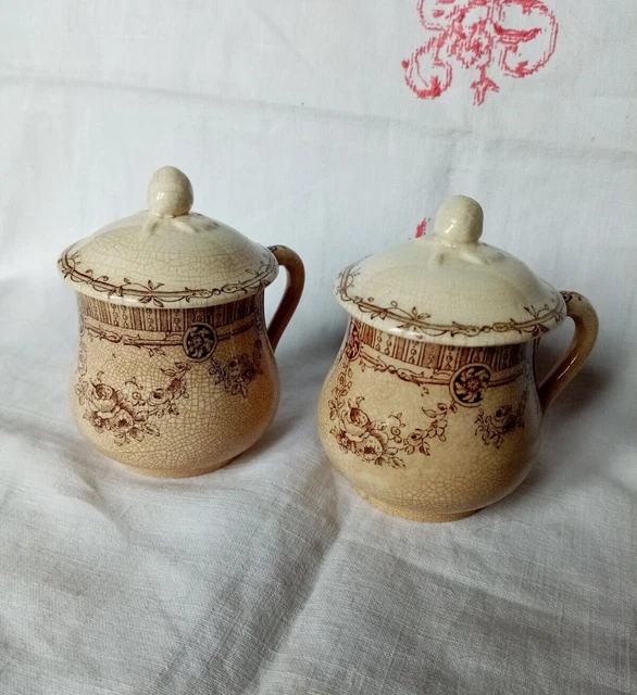6 PETITS POTS à crème anciens en porcelaine blanche, époque