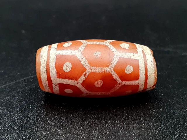 Vintage Antique Indo Tibetan RARE STRIPES Etched Agate eye DZI BEAD