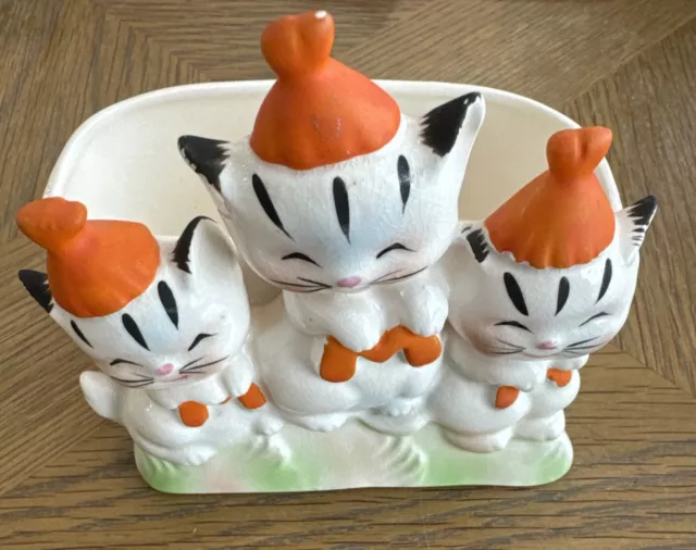 Vintage Made In Japan 3 Cats With Hats Ceramic Figurine Pen and Notepad Holder