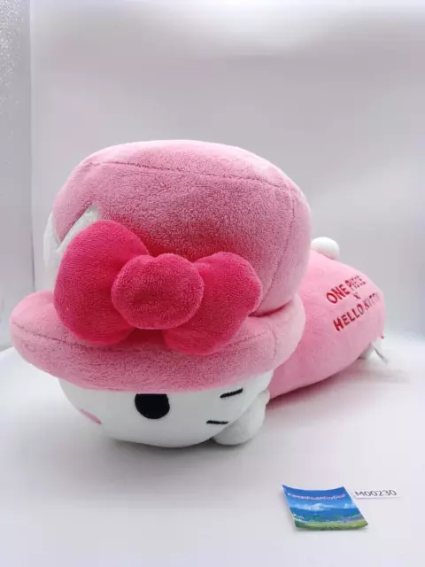 Hello Kitty M230 One Piece X Hello Kitty Sanrio Kissen Plüsch 18"...