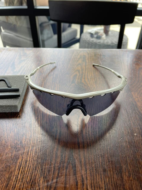 oakley pro m frame matte sand w hybrid s vented blk iridium lenses 2