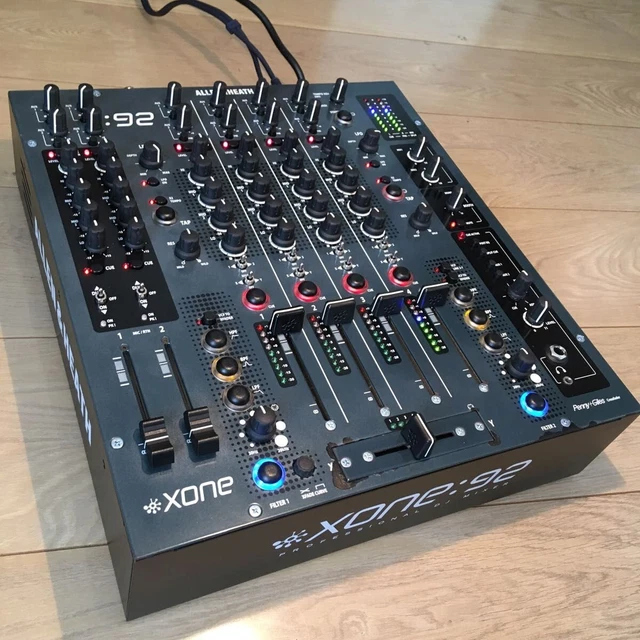Allen & Heath Xone:92 - Professional 6-Channel Club/DJ Mixer 6ch XONE92 MINT JP Allen & Heath Xone:92 - Professional 6-Channel Club/DJ Mixer 6ch XONE92 MINT JP