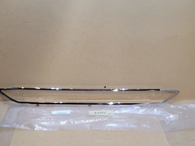 GENUINE FORD FRONT Bumper Grille 4528261 £62.55 - PicClick UK