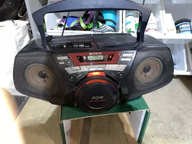 Sony Cd/radio/cassette Boombox Portable Stereo CFD-G50 Woofer 