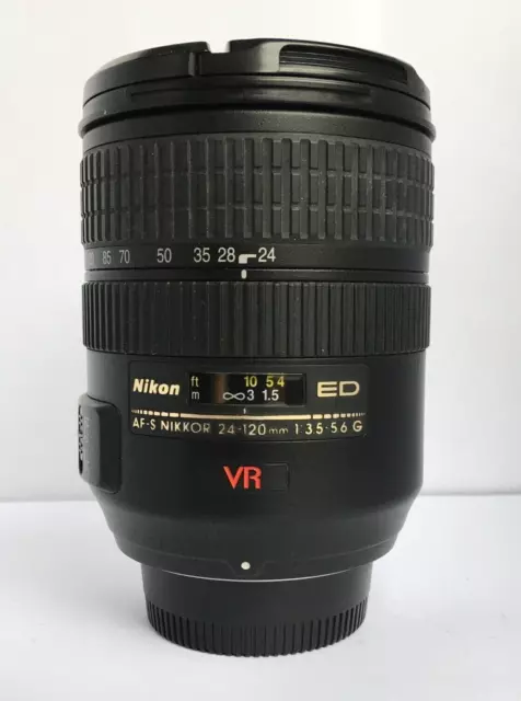 Nikon AF-S Nikkor Objektiv 24–120 mm f/3,5–5,6 G ED VR