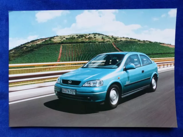O011) Opel Astra Eco 4 - Original Pressefoto press photo 04.2002