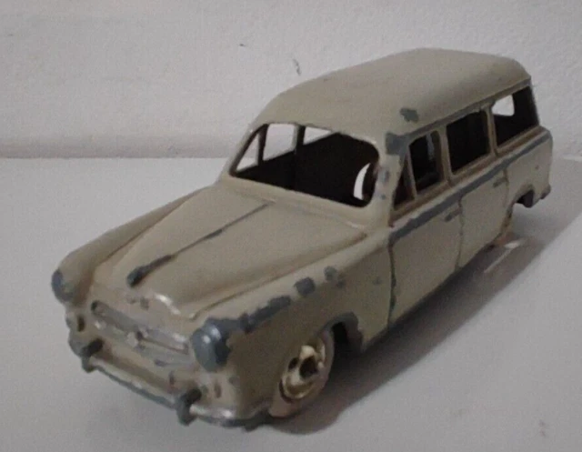 Jouet Ancien CIJ Peugeot 403 Commerciale – France – Rare Modèle Collection