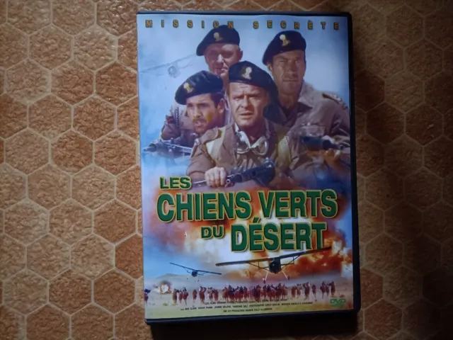 Les Chiens Verts Du Désert - DVD Très Bon Etat