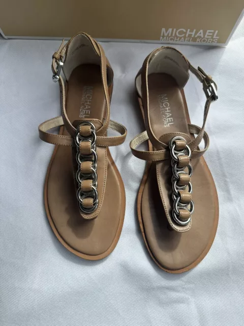 Michael Kors August Women's Coated Canvas Slip-On Flat Toe-Ring Sandal -  Walmart.com