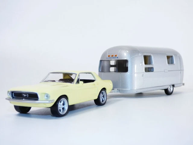 NOREV 1/43 – Ford Mustang 1968 + Caravane Airstream – Miniature Neuf
