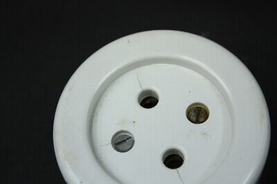 Old Socket Exposed Round Without Schuko 3