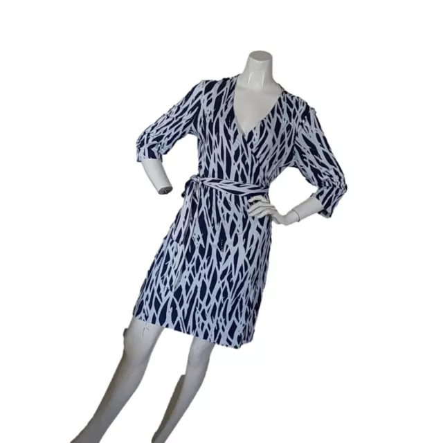 Diane Von  Furstenberg Silk Printed Wrap Dress Size Large