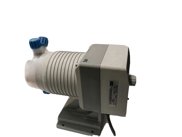 Pompa Dosatrice 20litri ora ideale cloro Piscina Pozzo  Liquidi in generale