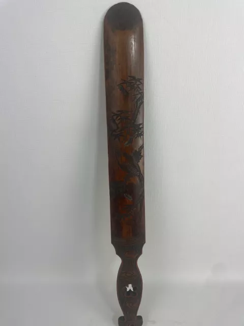 Antique Japanese Chinese Carved Wooden Page Turner