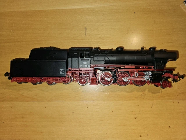 LOCOMOTIVE VAPEUR AVEC tender FLEISCHMANN N°1350 echelle HO EUR 80,00 LOCOMOTIVE VAPEUR AVEC tender FLEISCHMANN N°1350 echelle HO EUR 80,00