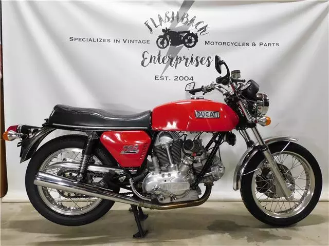 1974 Ducati 750 GT 2592