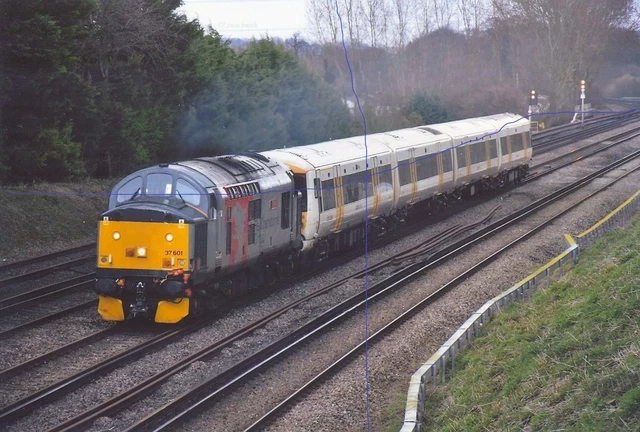 DIESEL TRAIN PHOTO Class 37 In Grey Photograph Railway Picture 37601 ...