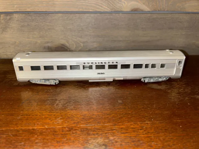 Ho Scale Athearn Burlington 3150 Passenger Sleeping Car Coach Free Shipping