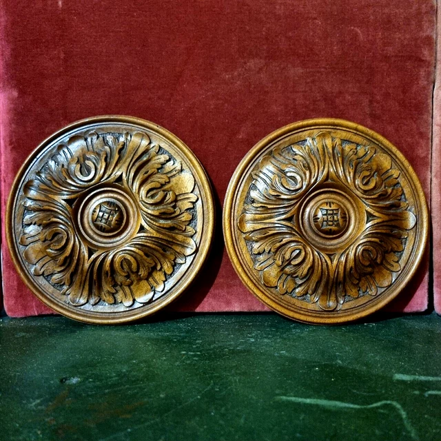 2 Rosette wood carving round panel 6.8 in - Antique French architectural salvage