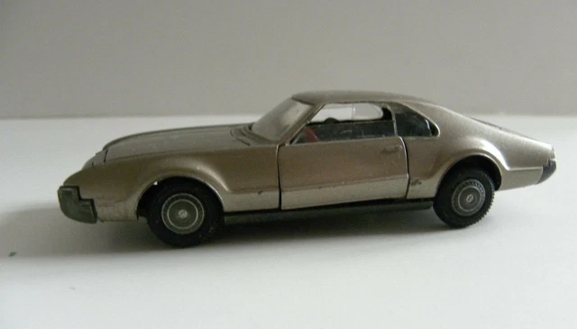 Solido Oldsmobile Toronado 1/43 – Miniature De Collection – Réf 150