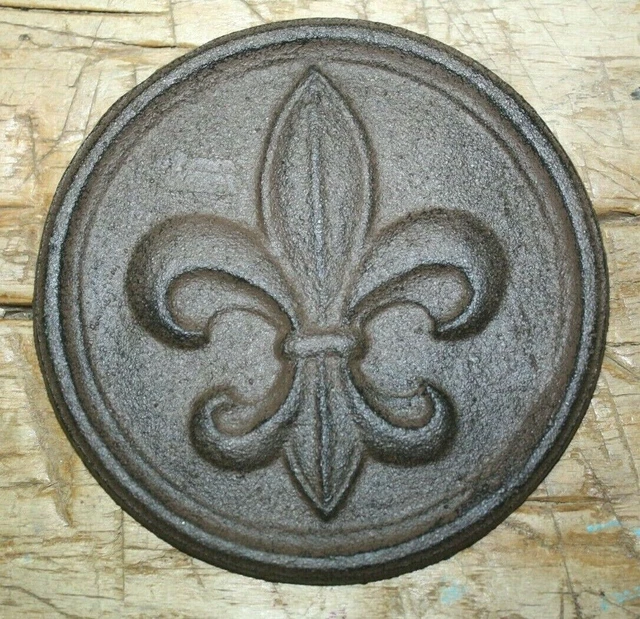 Cast Iron FLEUR DE LIS Plaque Finial Garden Sign Home Wall Decor Rustic Brown