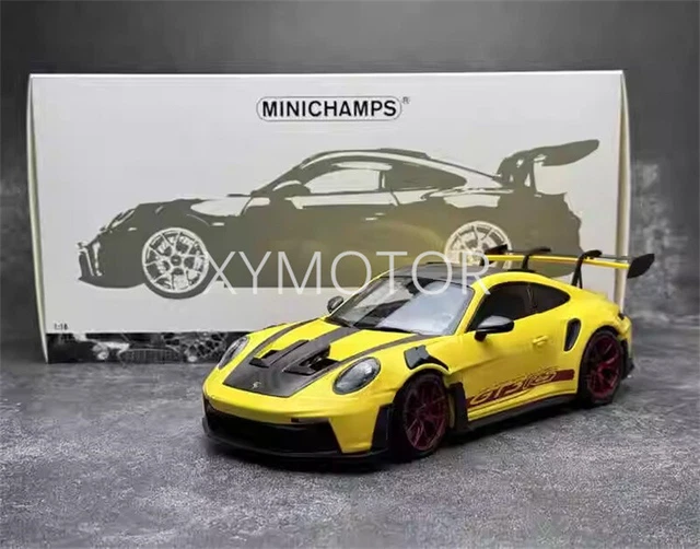 Minichamps 110062027 Porsche 911 (992) GT3 RS natogrün (2024) | Menzels Lokschuppen Onlineshop