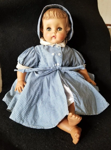 Vintage 18" Madame Alexander "ROSEBUD" Doll, Vinyl with Crier