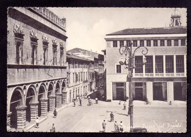 Cartoline Pesaro Marche Piazza del Popolo 1958 viaggiata