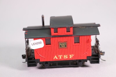 LE4202 BACHMANN Ho 1/87 Wagon queue US Wide visio caboose  Central Pacific R.R 