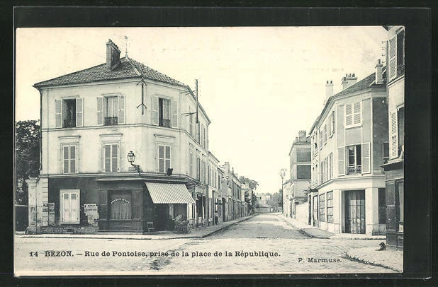 CPA Bezons, Rue de Pontoise, prise de la place de la République
