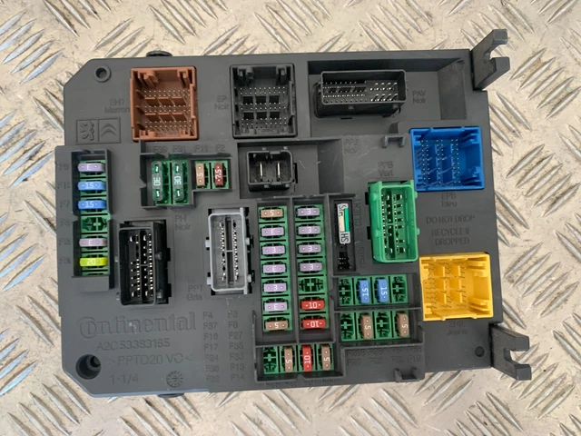 Endress+hauser CM442 Transmetteur multiparamètre 8 voies de mesure Endress+hauser CM442 Transmetteur multiparamètre 8 voies de mesure