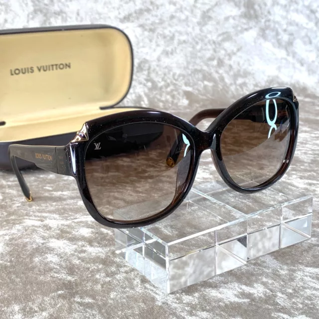 Louis Vuitton Sunglasses Hortensia Cat Eye Z0486E Brown 57-17-135 with Case