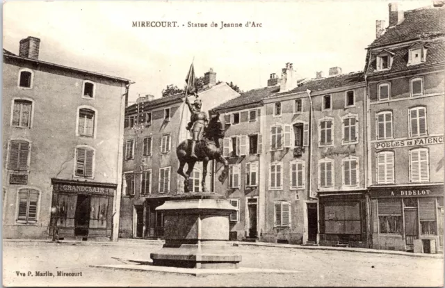 *39616 cpa 88 Mirecourt - statue de Jeanne d'Arc