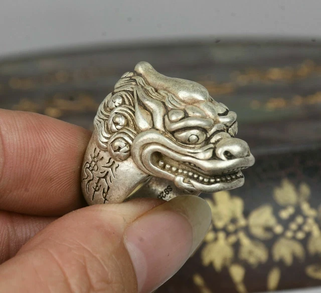 3CM Old Chinese Miao Silver unicorn Beast Head Beast Jewellery Hand Ring