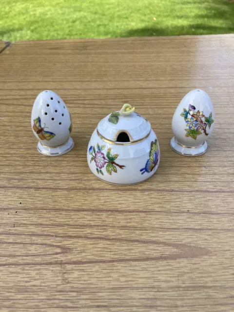 Herend Queen Victoria Salt & Pepper And Mustard Pot Set