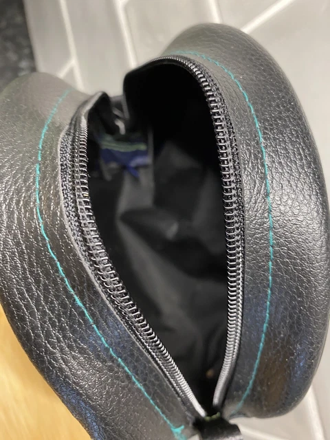fishing reel case Black Green Stitch 8x6 Loverly Condition Fit Pin Or 3000 Reel