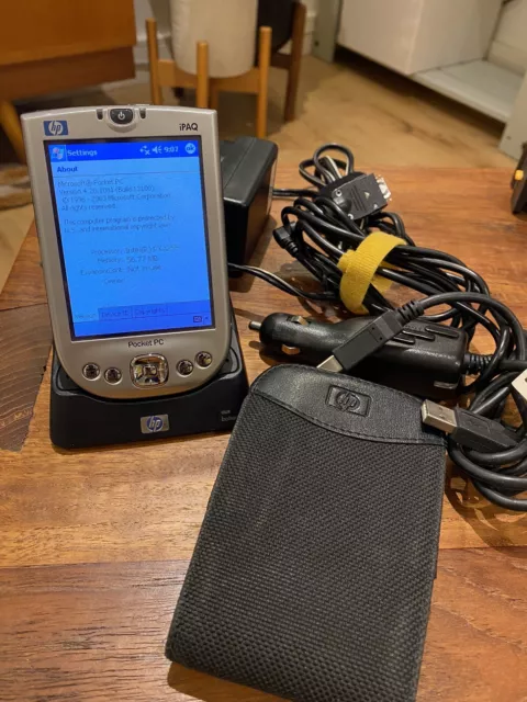 HP iPAQ Pocket PC (H4100) - Box Working,Charger Software CDs Wireless Keyboard