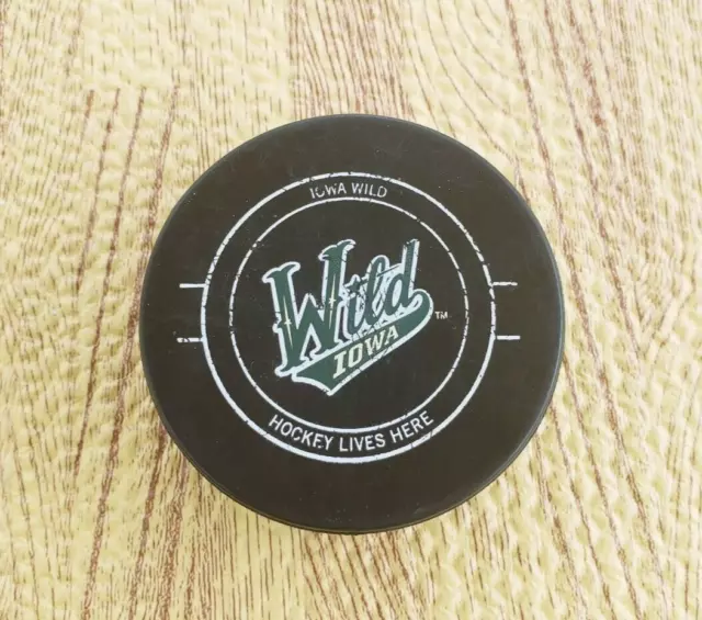 🔥 Iowa Wild Hockey Lives Here AHL Souvenir Hockey Puck