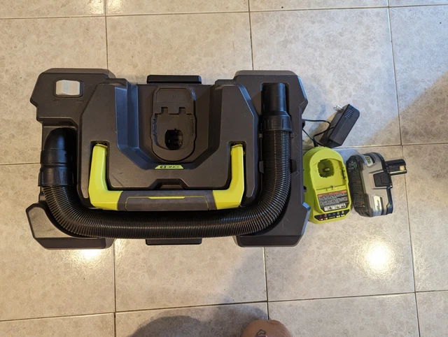 Ryobi P3240 18v Cordless Wet Dry Shop Vacuum Vac 3.0Ah Battery and Charger