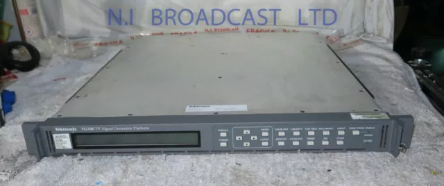 1x  tektronix tg700 master SPG with HDSDI high definition option and SDI test si