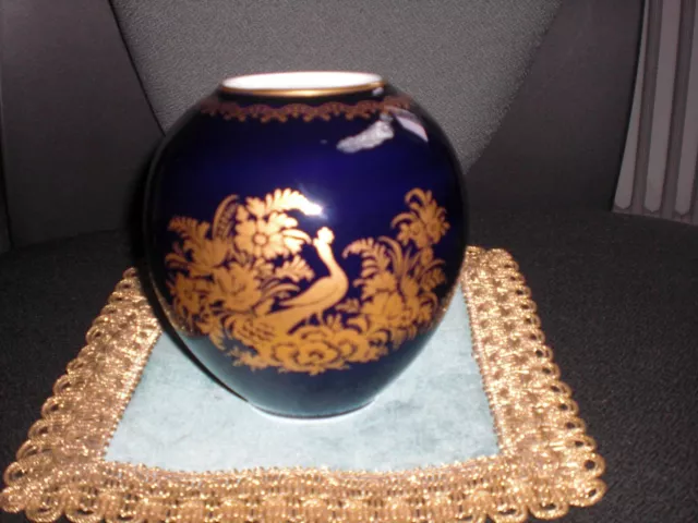 Kugel Vase, Heinrich Germany Echt Kobalt Blumen und Pfau Gold Dekor, 12 cm hoch