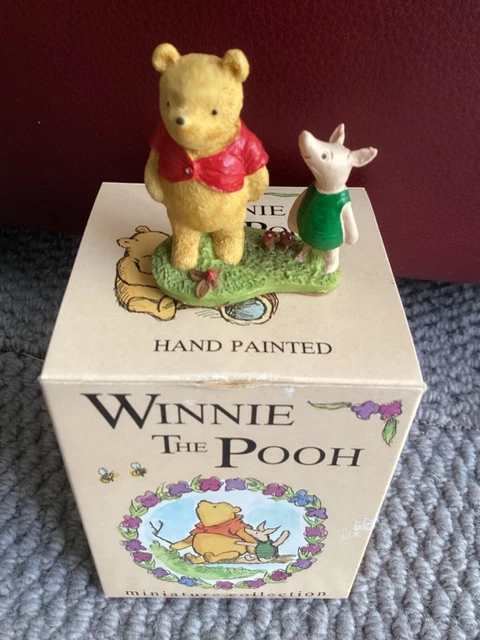 DISNEY WINNIE THE Pooh Hand Painted Miniature Figurine R & R Hill 