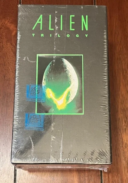 *NEW* ALIEN TRILOGY VHS Boxed Set WATERMARK SHRINK 3 Movies SIGOURNEY ...