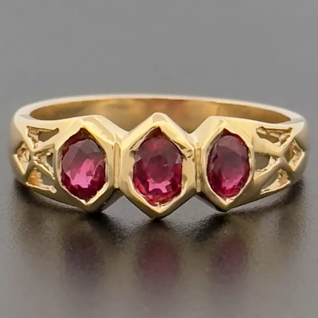 18ct Yellow Gold Ruby Three Stone Ring Size M 1/2 Hallmarked